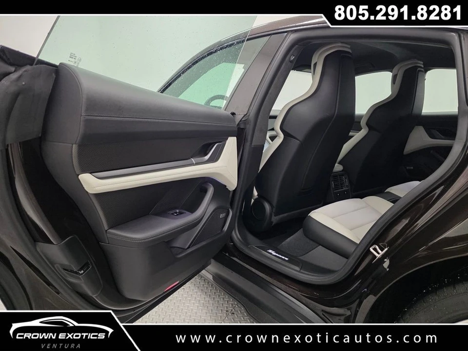 2021 Porsche - Image 31 of 31