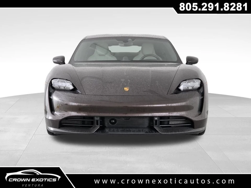 2021 Porsche - Image 2 of 31