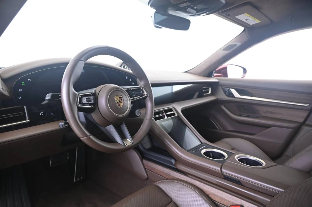 2021 Porsche Taycan Turbo S - Image 4 of 5