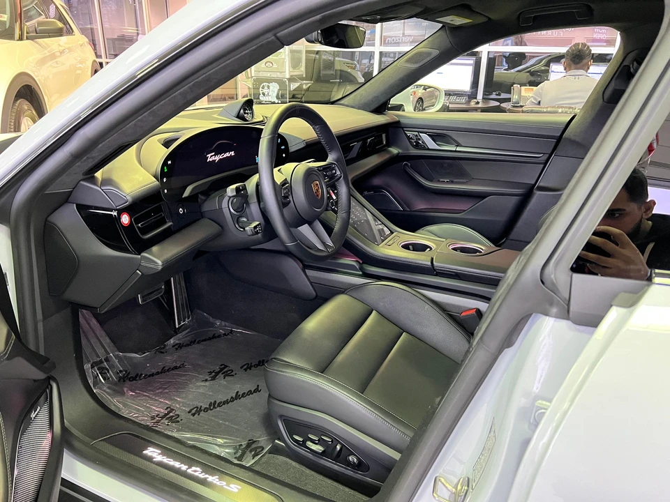2021 Porsche Taycan Turbo S - Image 4 of 14