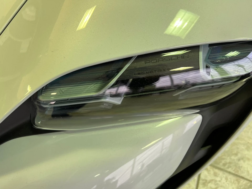 2021 Porsche Taycan Turbo S - Image 9 of 14