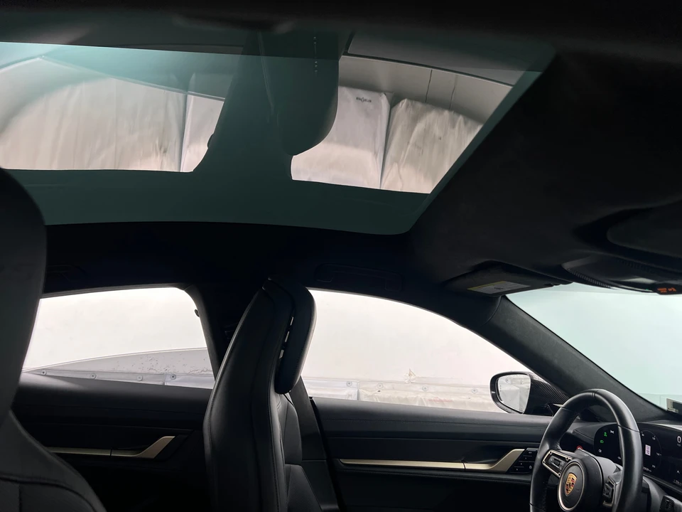 2021 Porsche Taycan Turbo S - Image 19 of 31