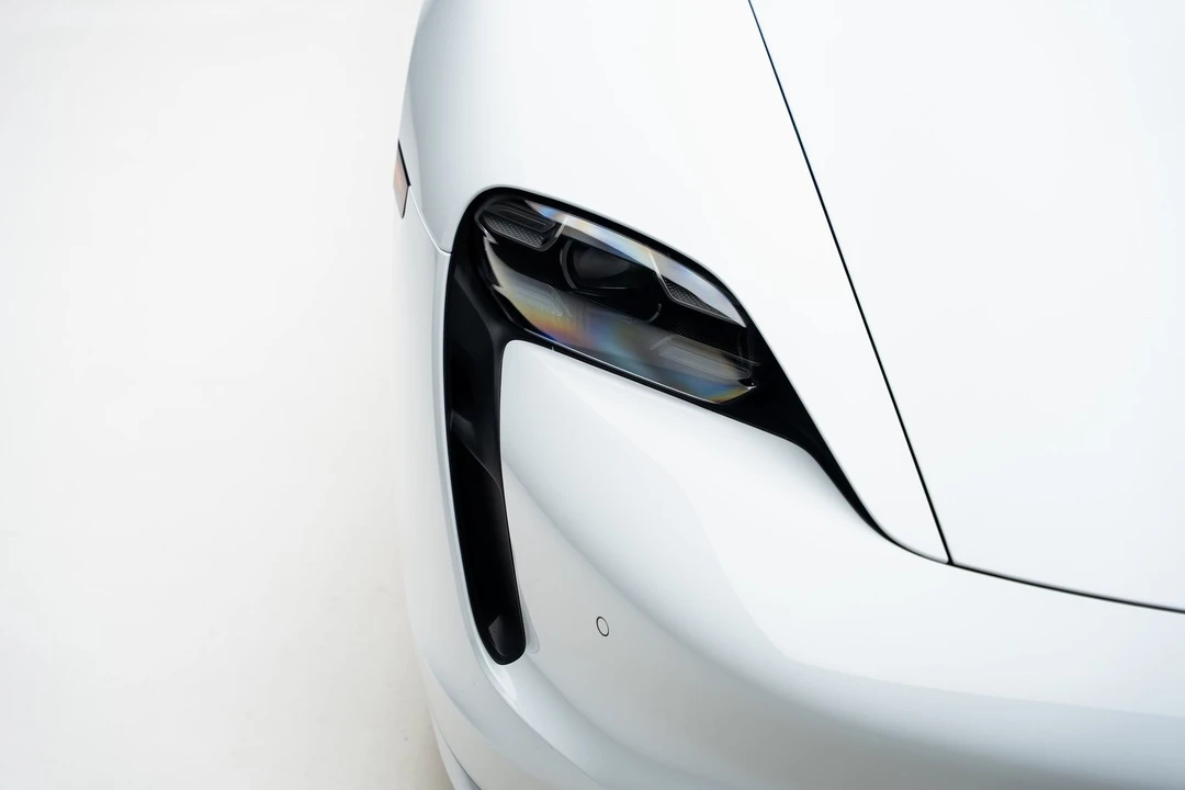 2021 Porsche Taycan Turbo - Image 11 of 21