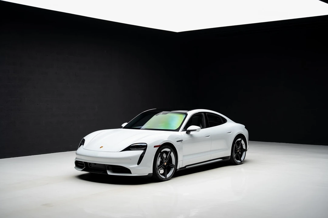 2021 Porsche Taycan Turbo - Image 4 of 21