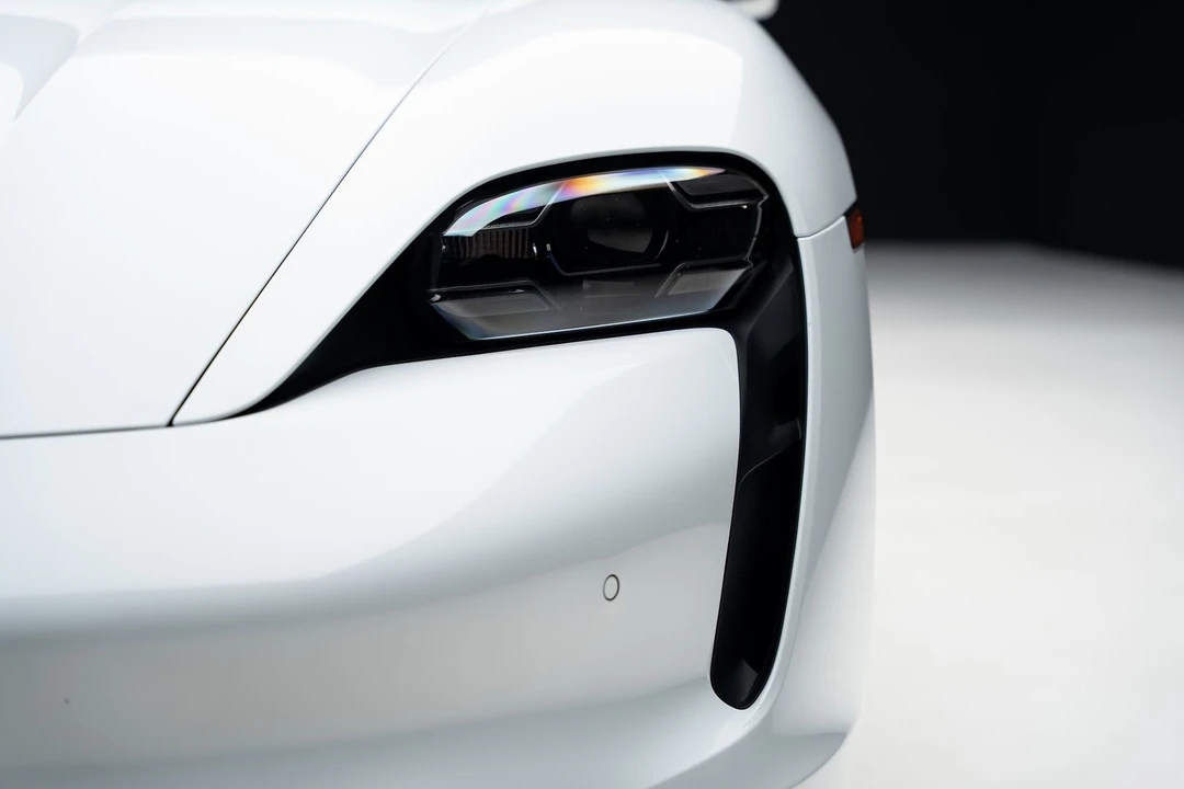 2021 Porsche Taycan Turbo - Image 9 of 21