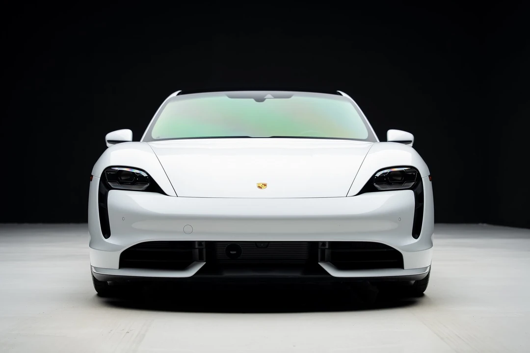 2021 Porsche Taycan Turbo - Image 7 of 21