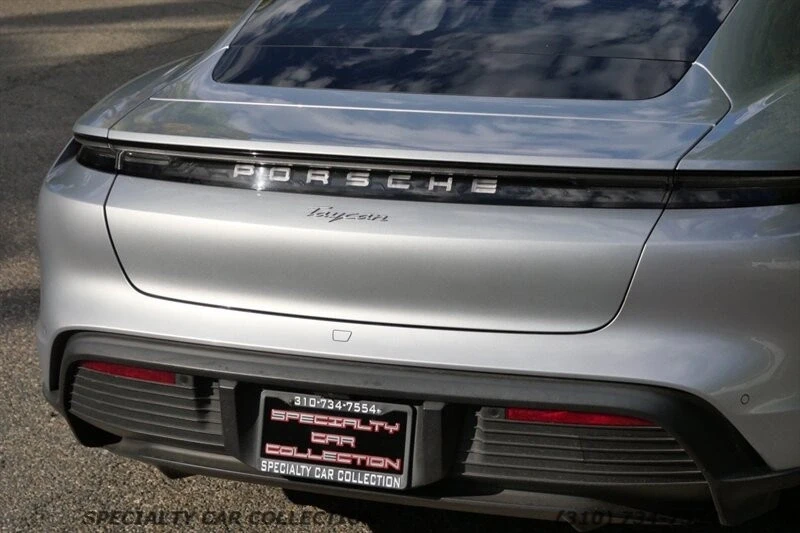 2021 Porsche Taycan - Image 9 of 21