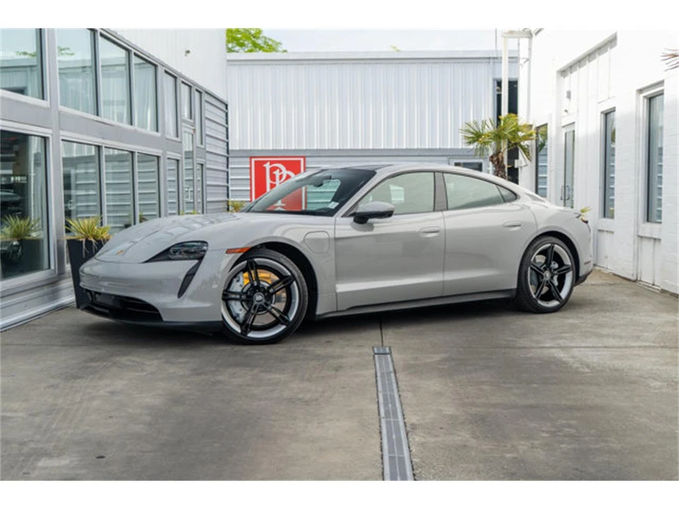 2021 Porsche Taycan - Image 3 of 12