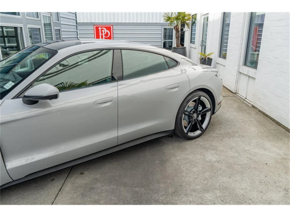 2021 Porsche Taycan - Image 6 of 12
