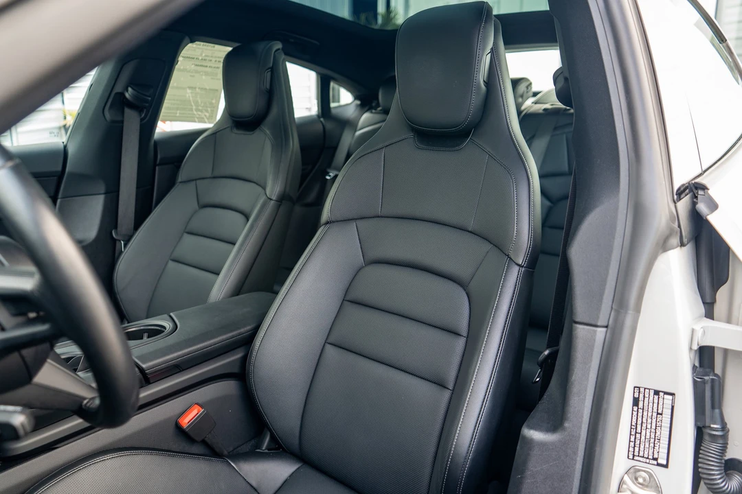 2021 Porsche Cayman - Image 9 of 31