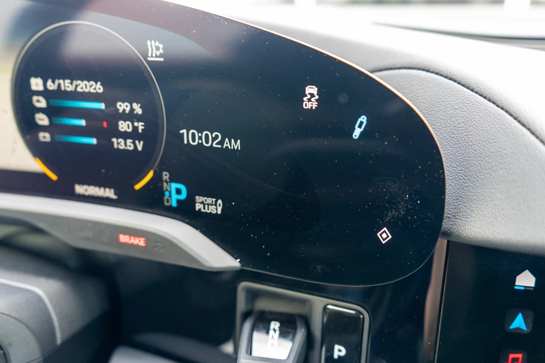 2021 Porsche Cayman - Image 16 of 31