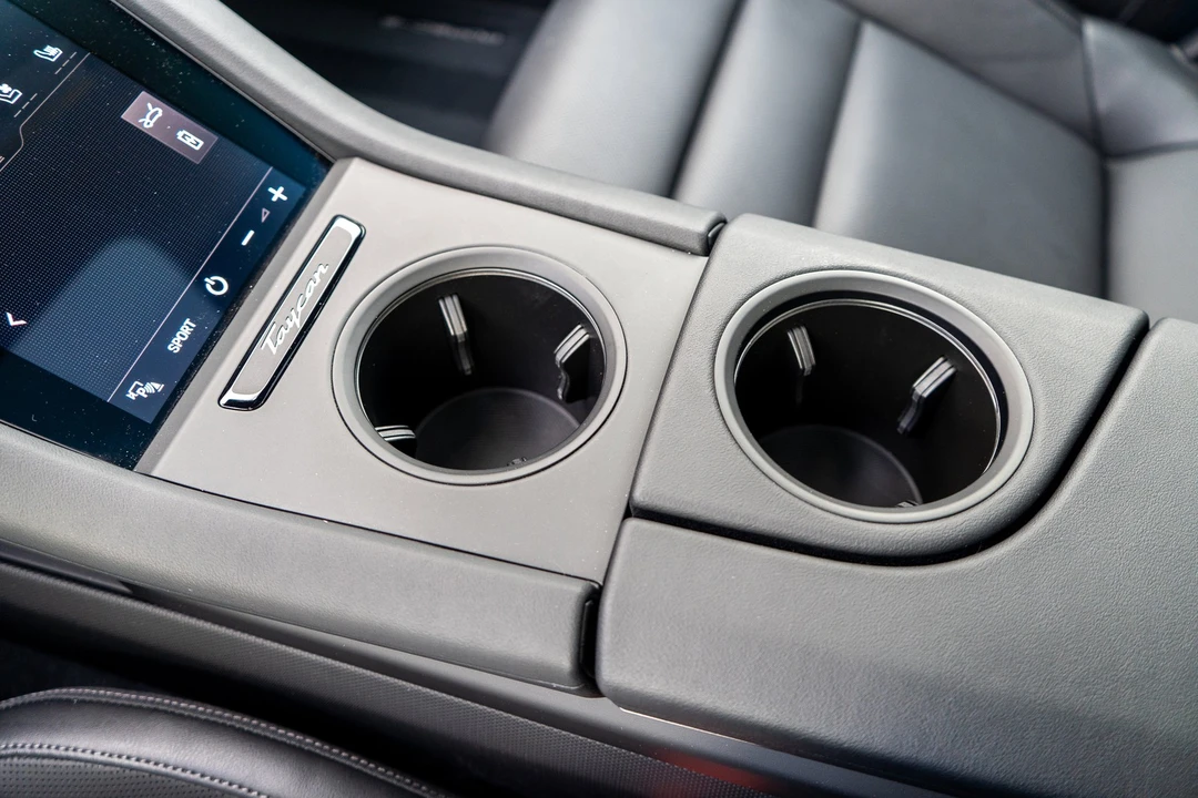 2021 Porsche Cayman - Image 27 of 31