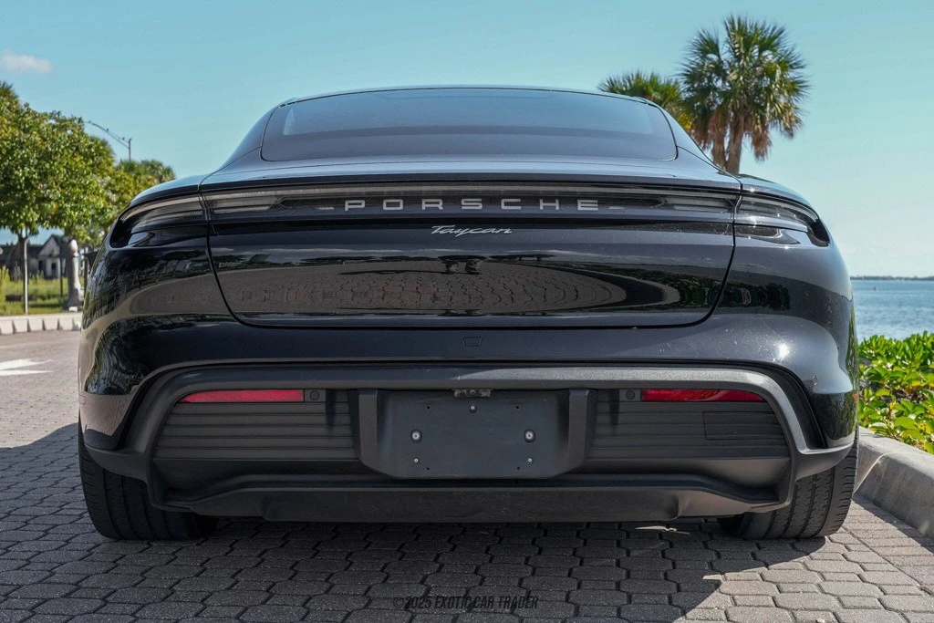 2021 Porsche Taycan - Image 7 of 12