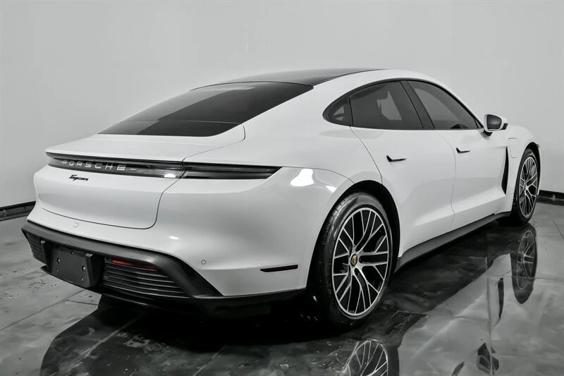 2021 Porsche Taycan - Image 11 of 21