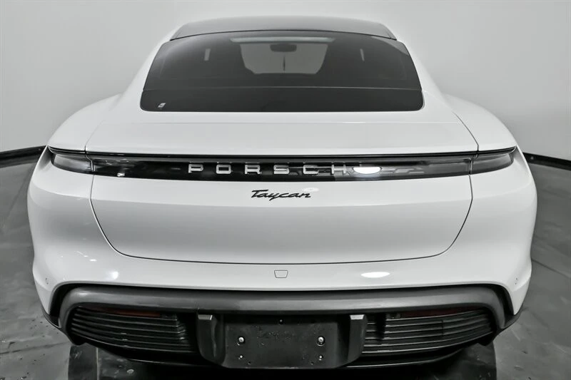 2021 Porsche Taycan - Image 10 of 21