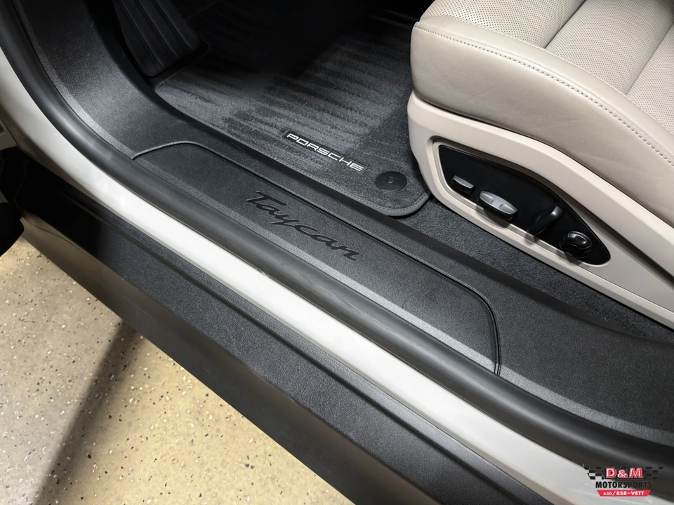 2021 Porsche Cayman - Image 26 of 31