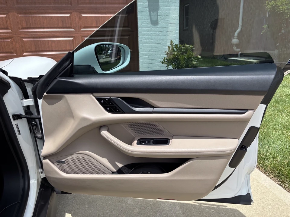 2021 Porsche Taycan - Image 13 of 19
