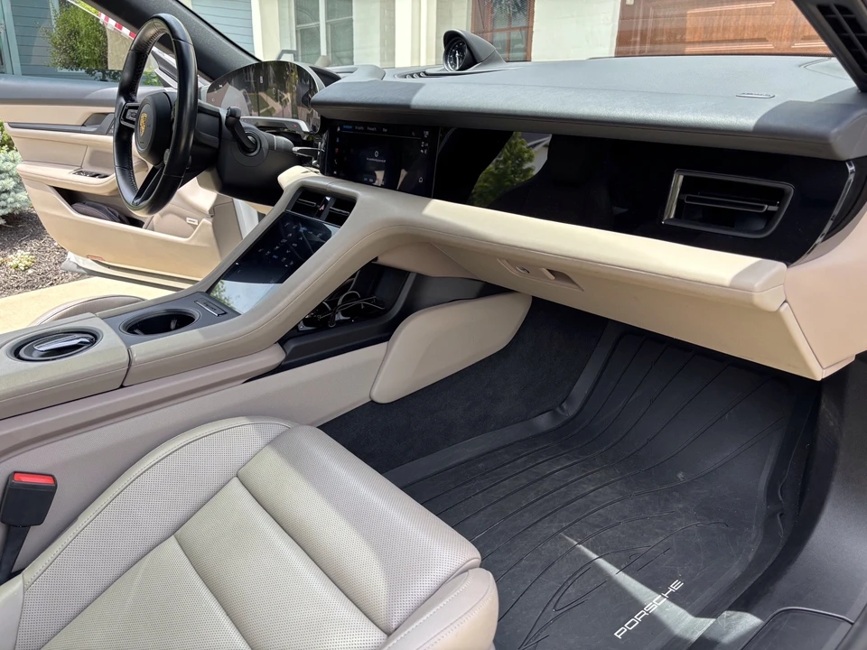 2021 Porsche Taycan - Image 12 of 19