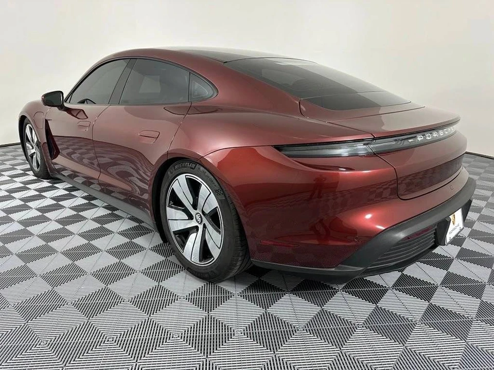 2021 Porsche Taycan - Image 3 of 5