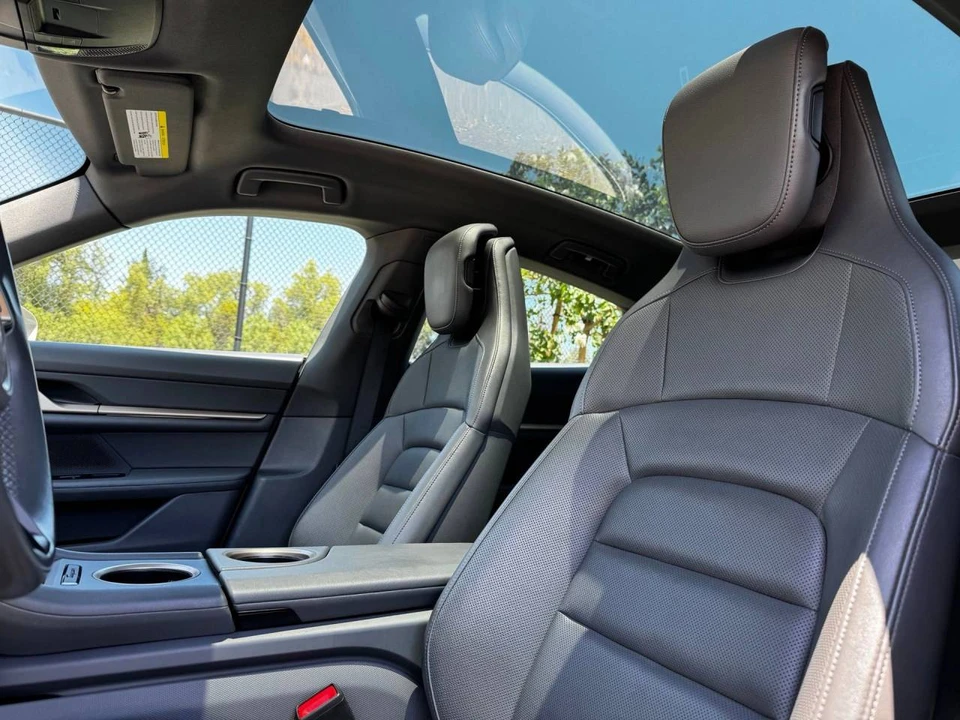 2021 Porsche Taycan - Image 5 of 5
