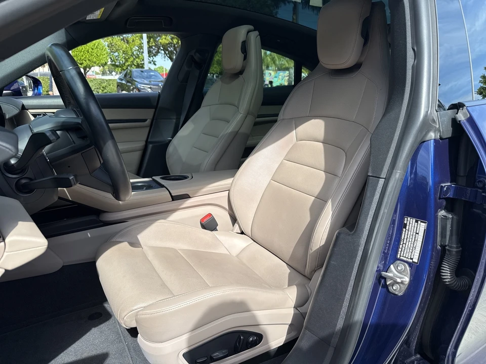 2021 Porsche Taycan - Image 14 of 21