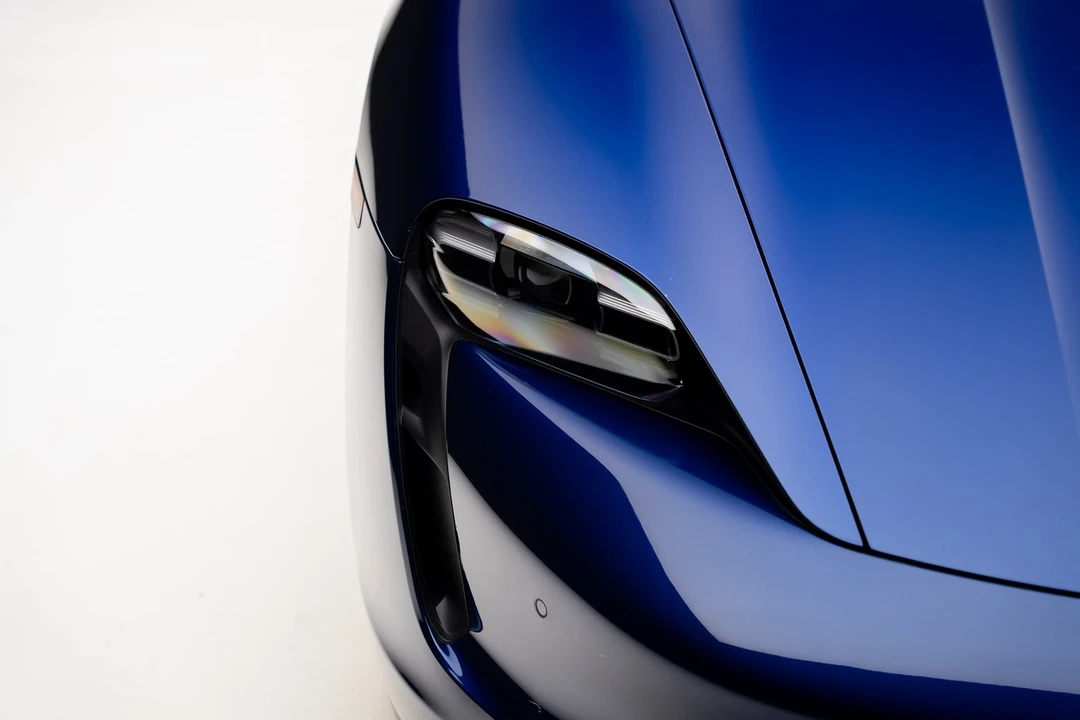 2021 Porsche Taycan - Image 12 of 21