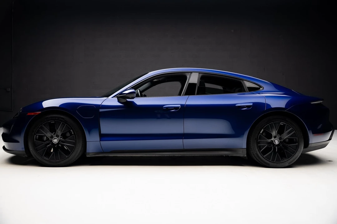 2021 Porsche Taycan - Image 17 of 21