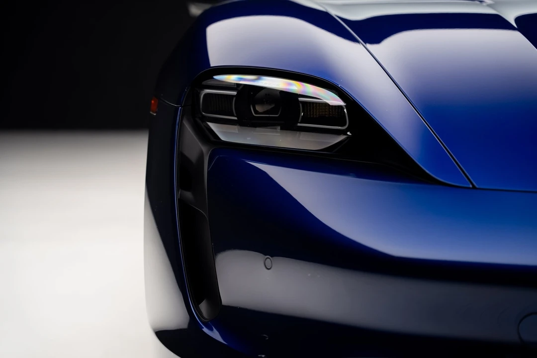 2021 Porsche Taycan - Image 9 of 21