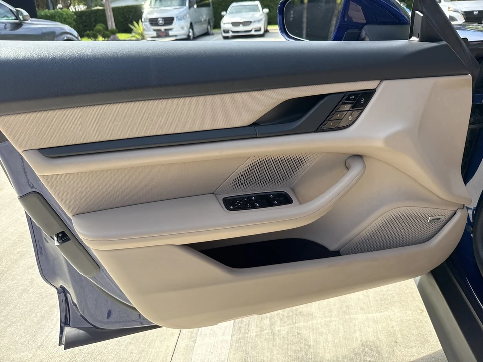 2021 Porsche Taycan - Image 13 of 21