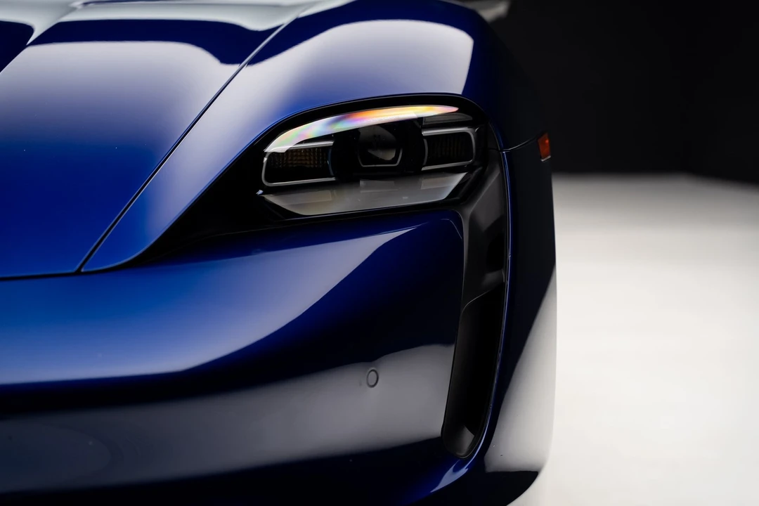 2021 Porsche Taycan - Image 10 of 21