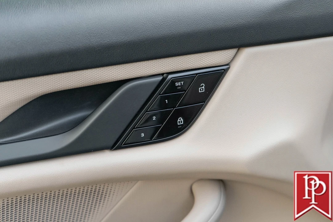 2021 Porsche Taycan - Image 9 of 21