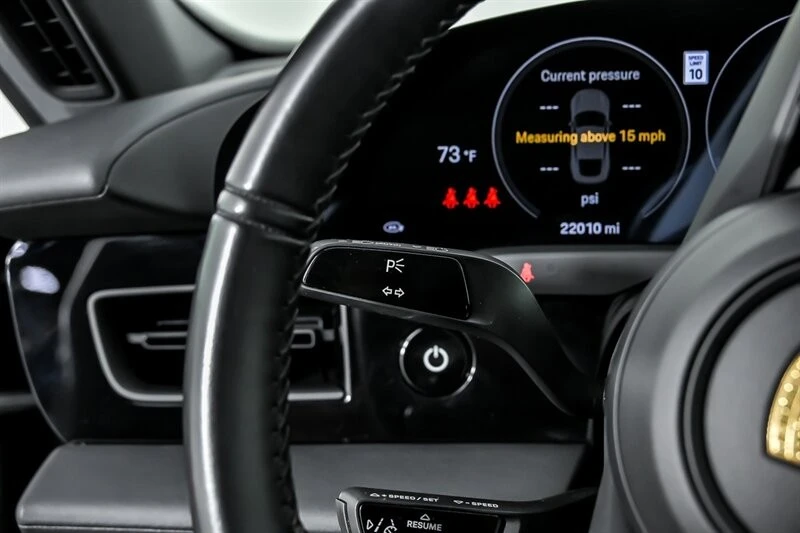 2021 Porsche Cayman - Image 25 of 31