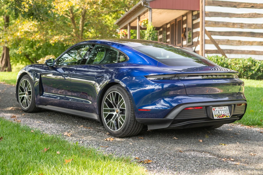 2021 Porsche Taycan - Image 6 of 31