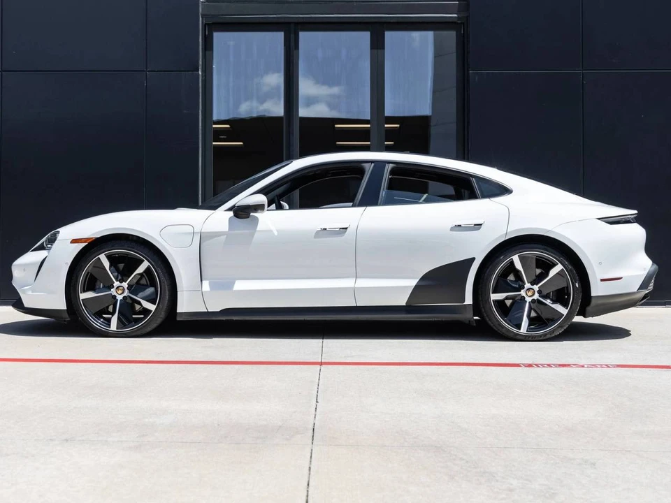 2021 Porsche Taycan - Image 2 of 5