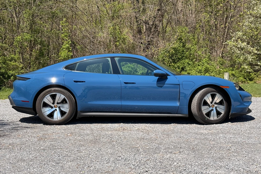2021 Porsche Taycan - Image 3 of 31