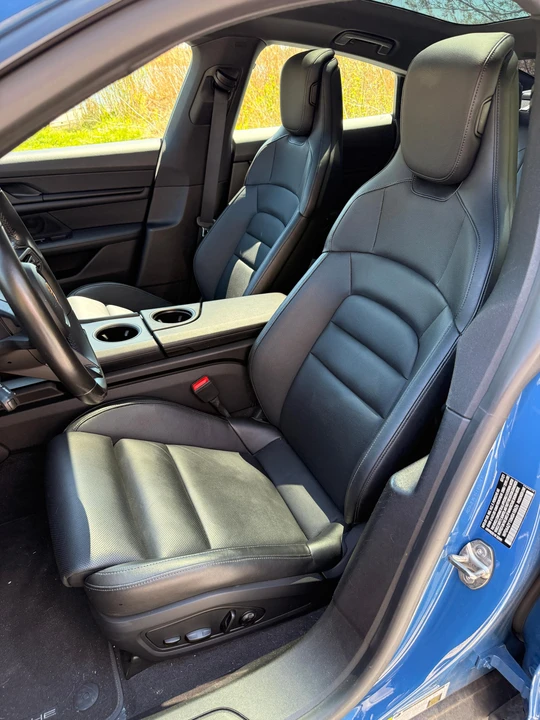 2021 Porsche Taycan - Image 28 of 31