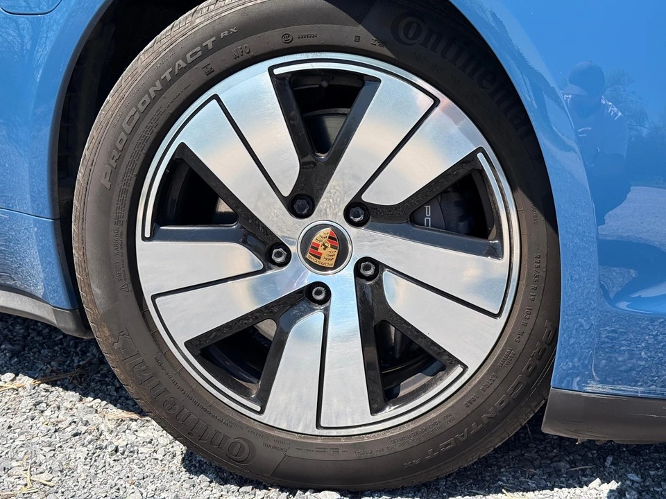 2021 Porsche Taycan - Image 21 of 31