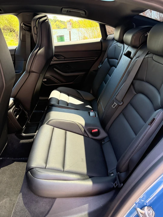2021 Porsche Taycan - Image 30 of 31