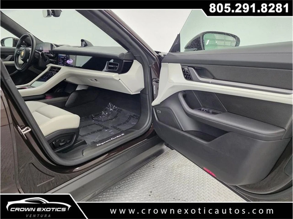 2021 Porsche Taycan - Image 21 of 31