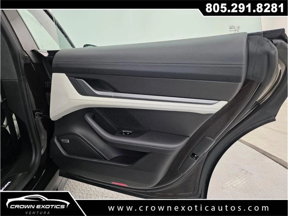 2021 Porsche Taycan - Image 26 of 31