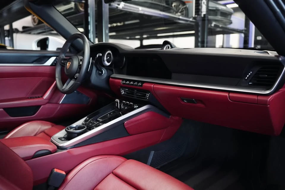 2021 Porsche 992 Turbo - Image 10 of 20