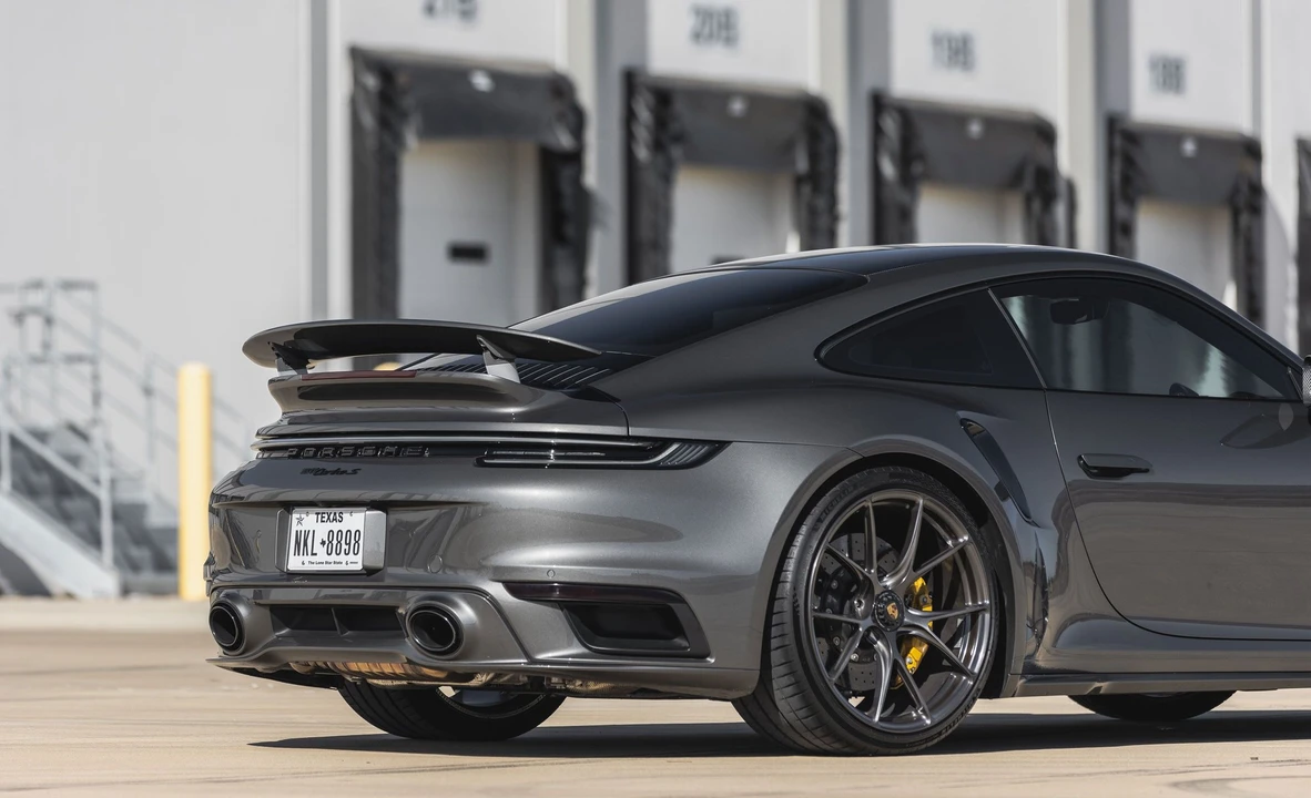 2021 Porsche 992 Turbo S - Image 13 of 31