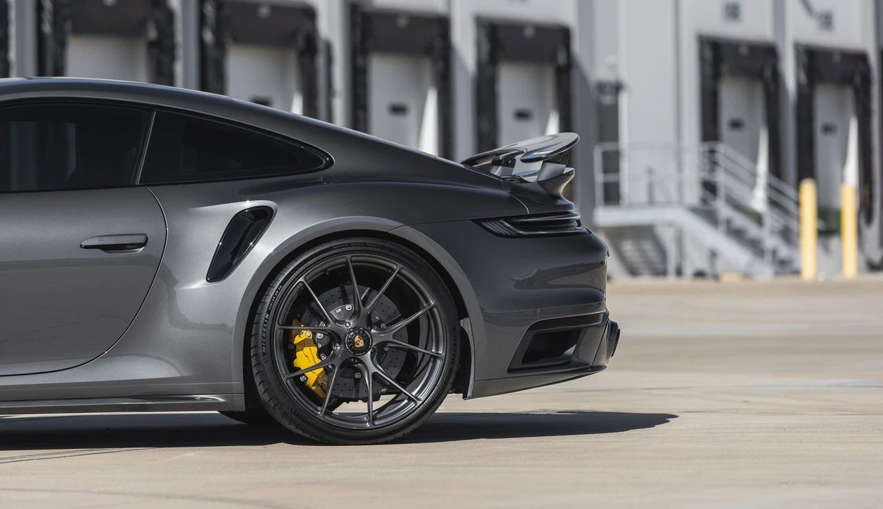 2021 Porsche 992 Turbo S - Image 21 of 31