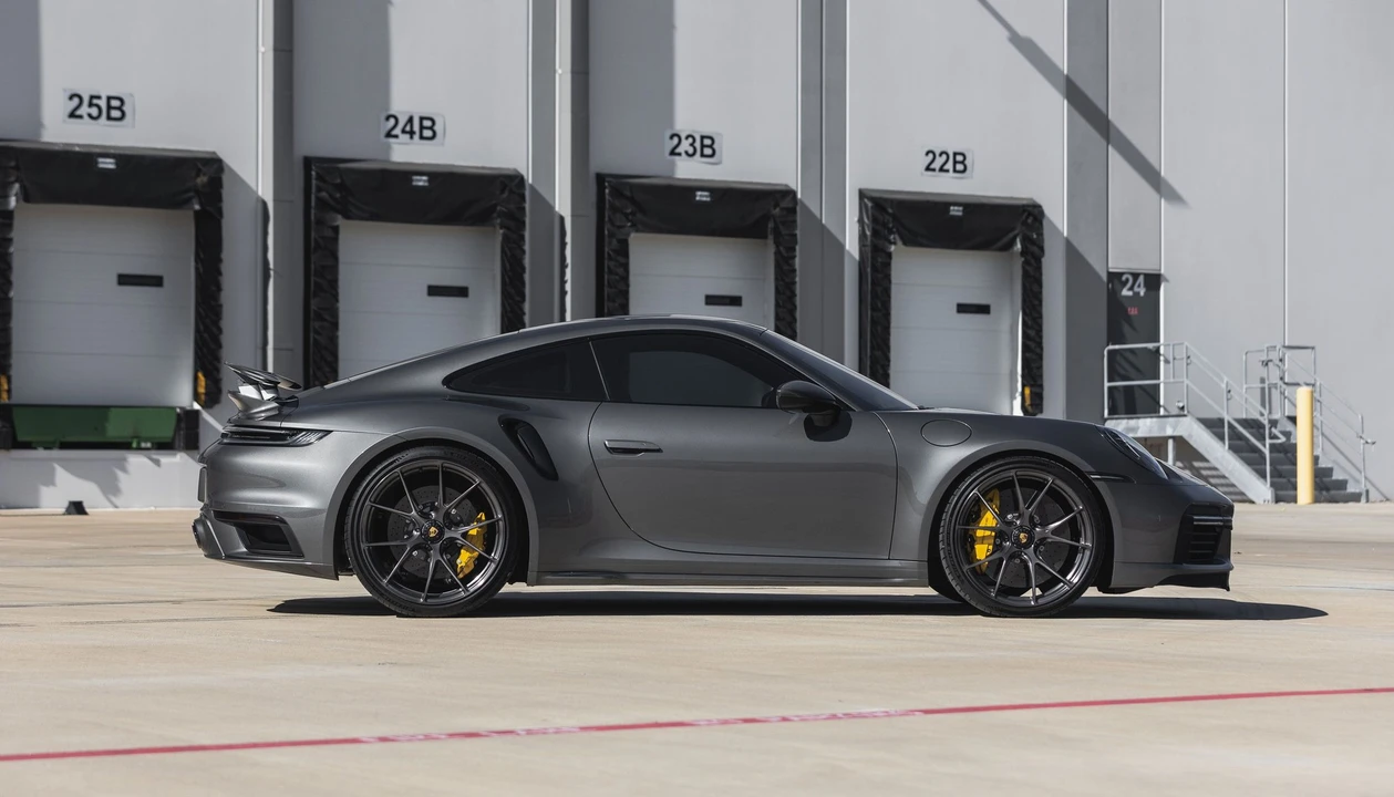 2021 Porsche 992 Turbo S - Image 29 of 31