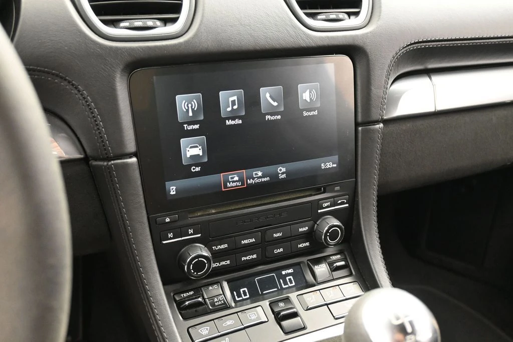2021 Porsche - Image 19 of 31