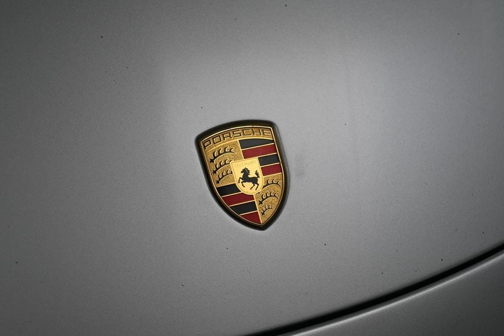 2021 Porsche - Image 12 of 31