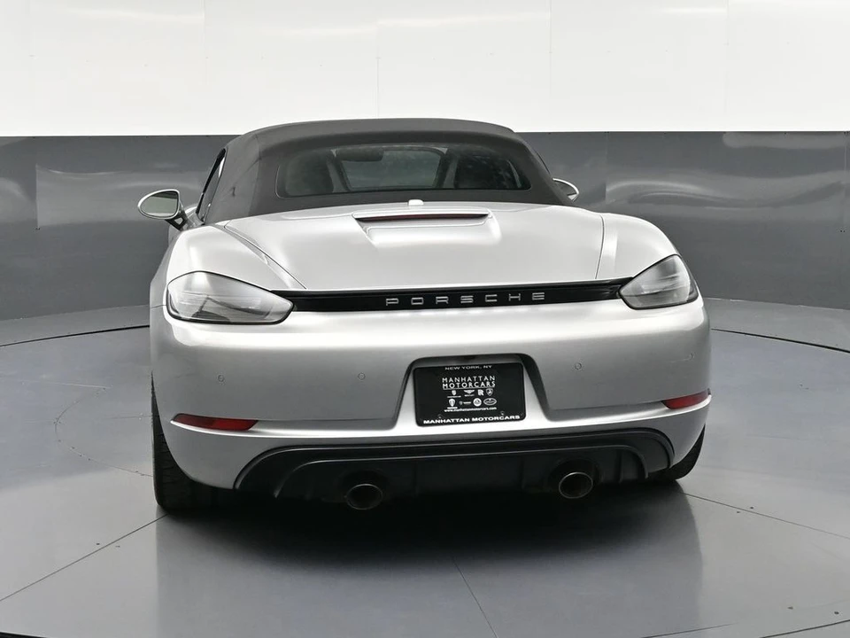 2021 Porsche - Image 6 of 31