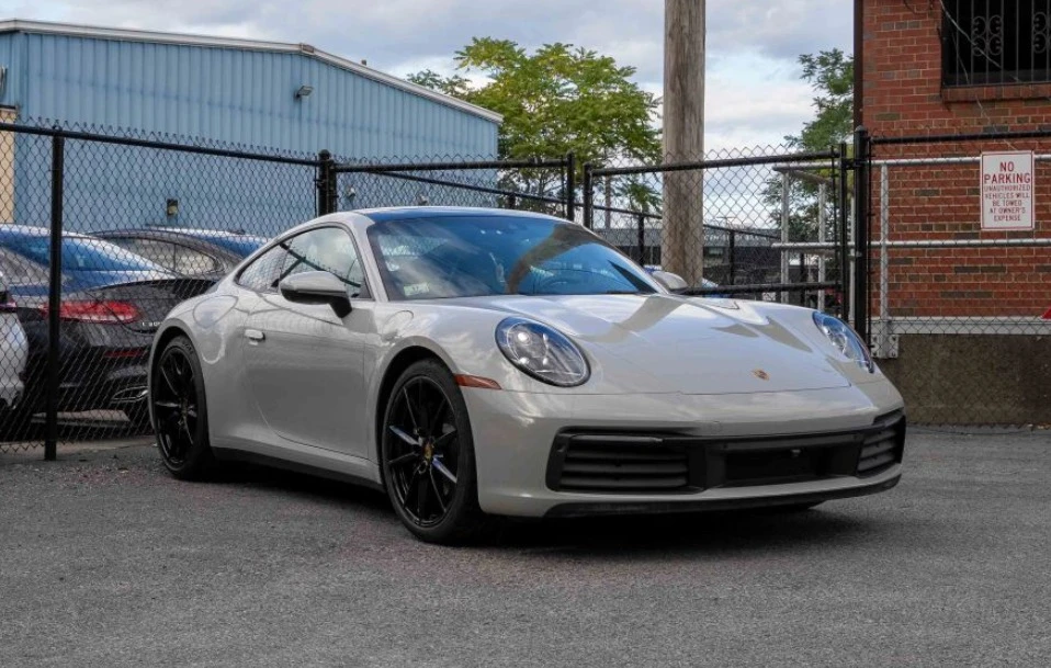 2021 Porsche 992 Carrera - Image 2 of 15