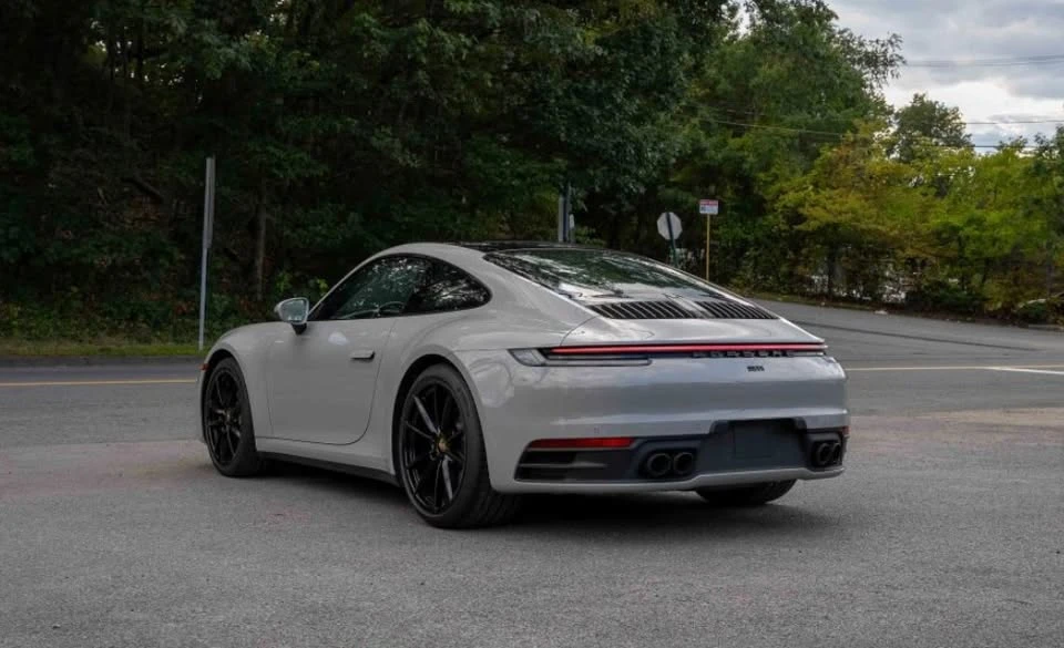2021 Porsche 992 Carrera - Image 8 of 15