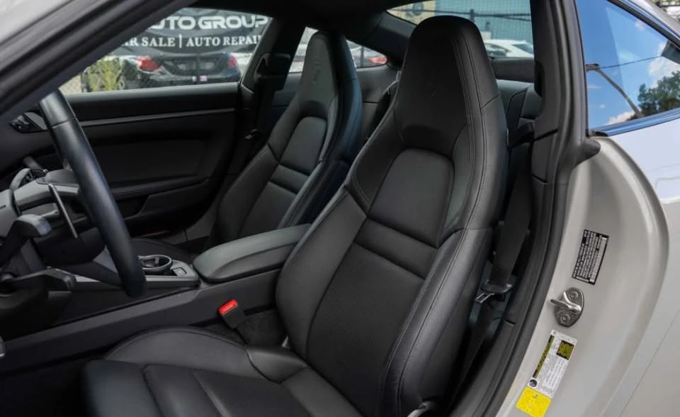 2021 Porsche 992 Carrera - Image 10 of 15